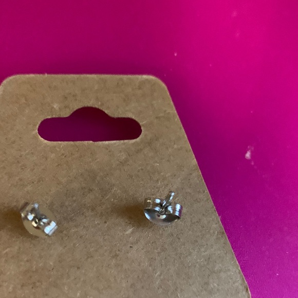 Pink Leopard Print Earrings - Picture 6 of 6